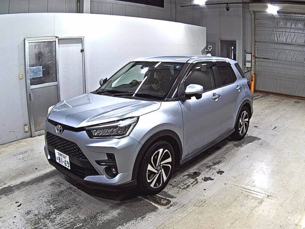 TOYOTA RAIZE
