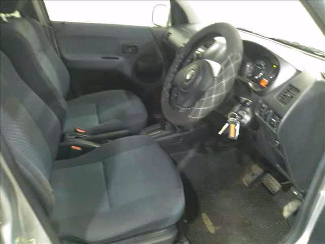 DAIHATSU TERIOS KID