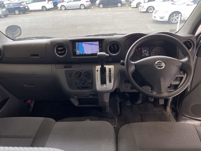 NISSAN NV350 CARAVAN