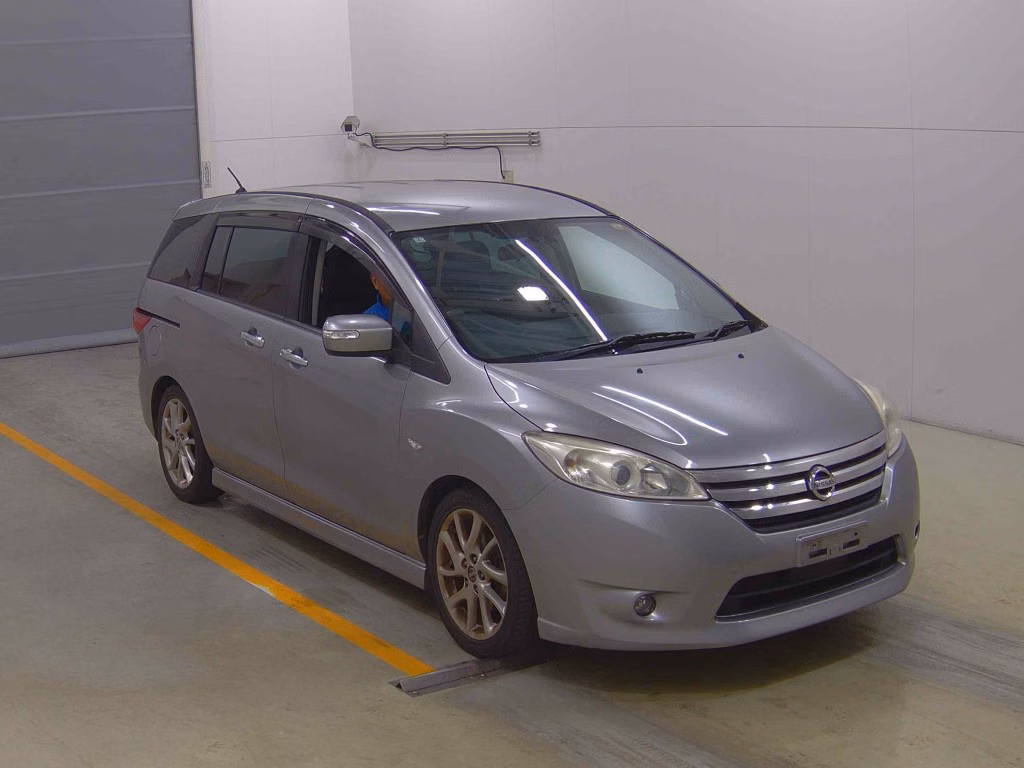NISSAN LAFESTA
