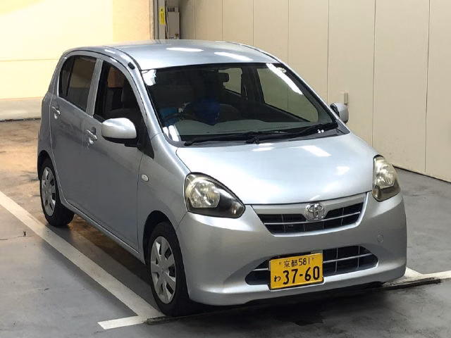 TOYOTA PIXIS EPOCH
