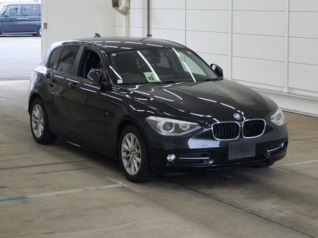 BMW 1-SERIES