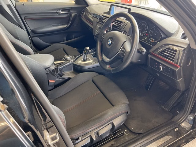 BMW 1-SERIES