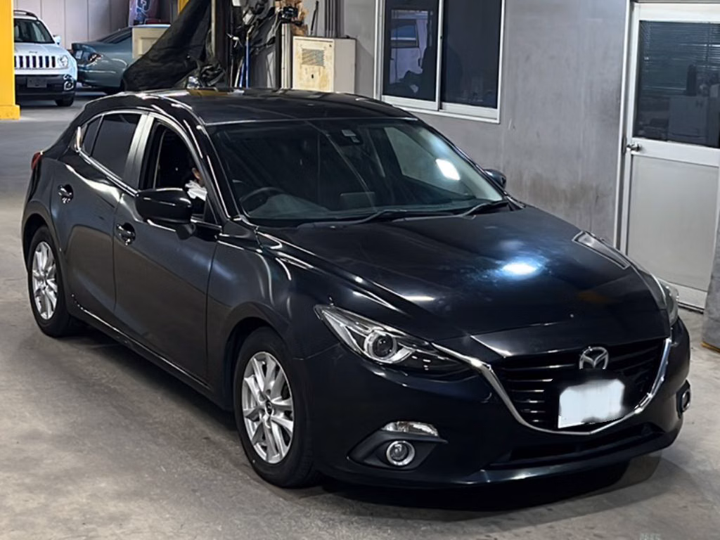 MAZDA AXELA