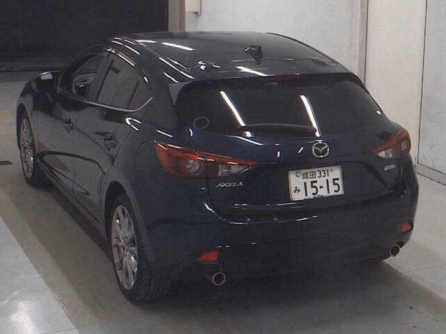 MAZDA AXELA