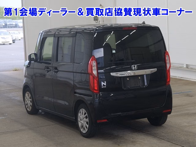 HONDA N-BOX