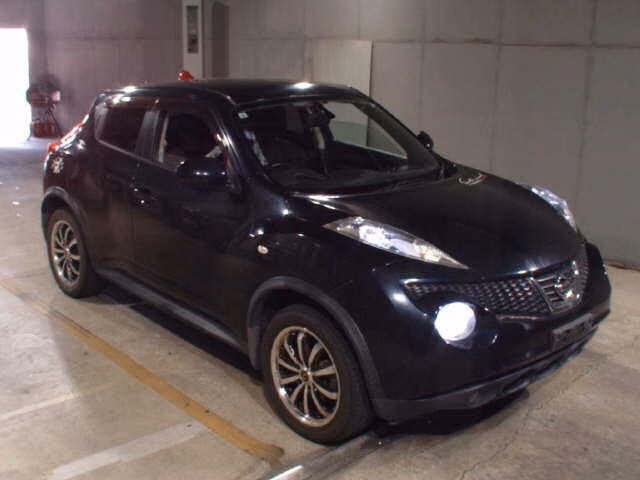 NISSAN JUKE