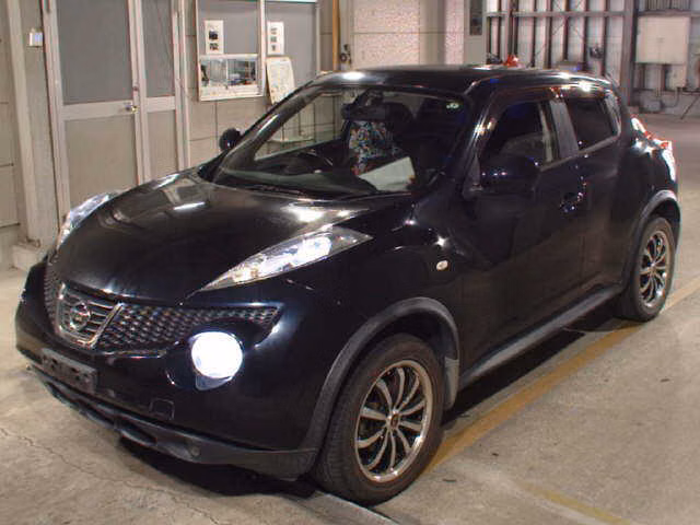 NISSAN JUKE
