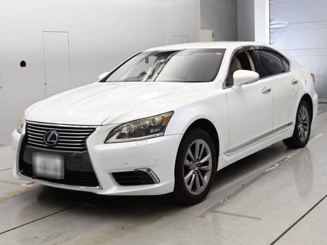 Lexus LS600h