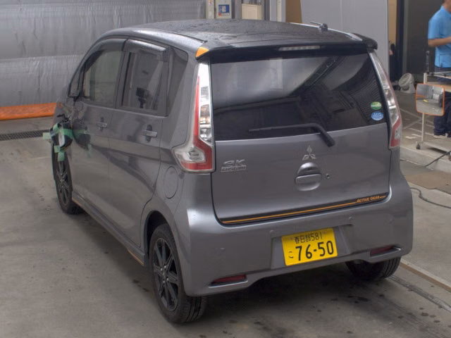 MITSUBISHI EK CUSTOM