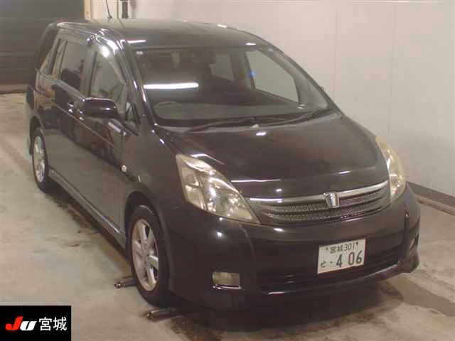TOYOTA ISIS