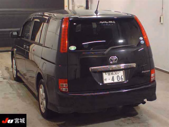 TOYOTA ISIS