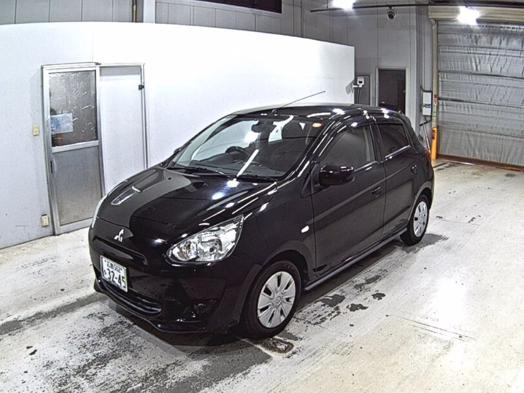 MITSUBISHI MIRAGE
