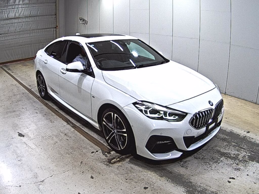 BMW 2-SERIES