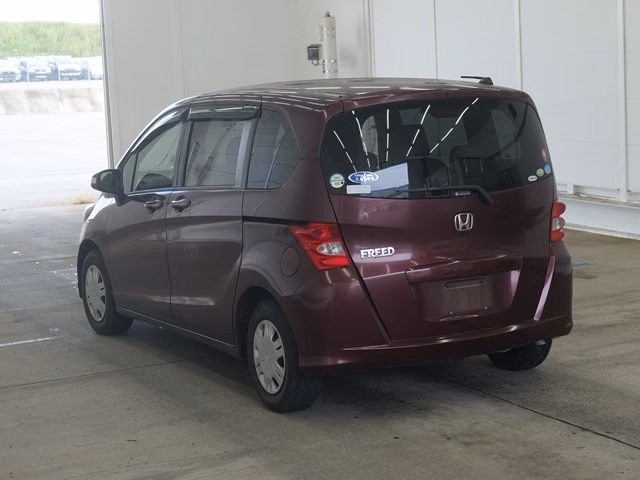 HONDA FREED