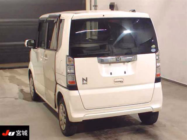 HONDA N-BOX
