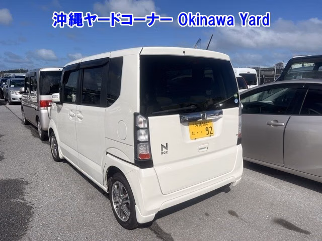 HONDA N-BOX