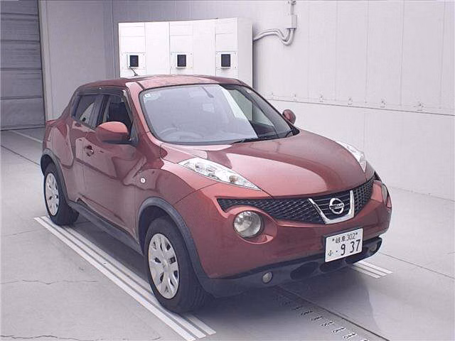 NISSAN JUKE