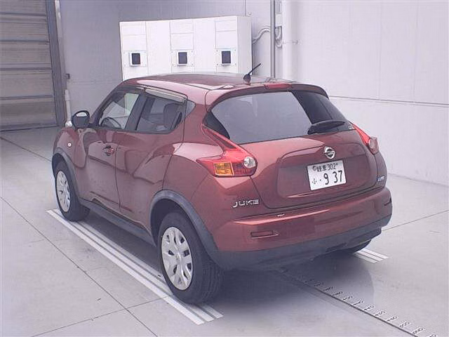 NISSAN JUKE