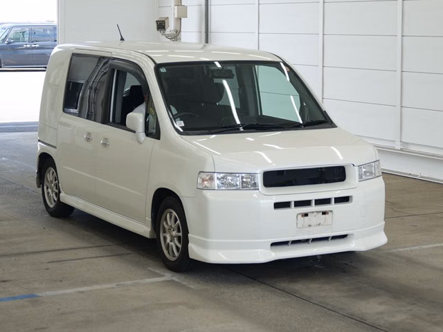 HONDA MOBILIO SPIKE