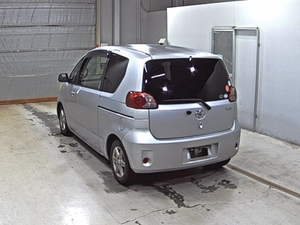 TOYOTA PORTE