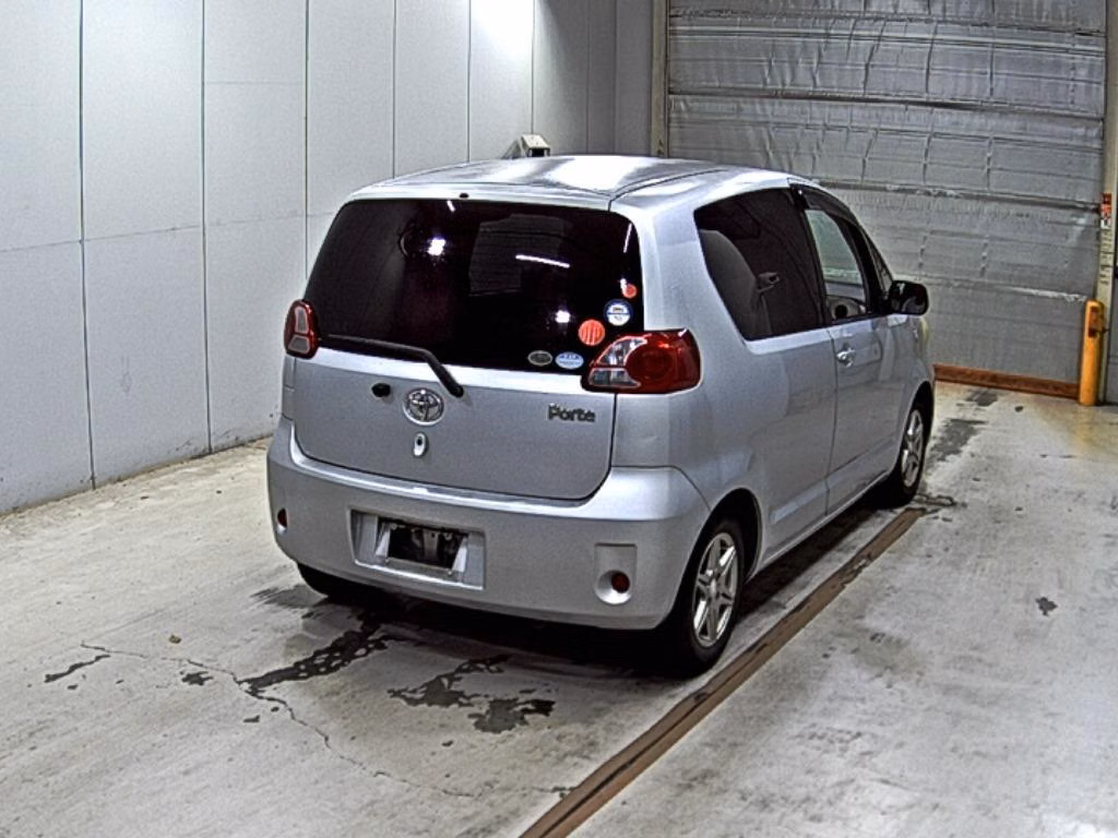 TOYOTA PORTE