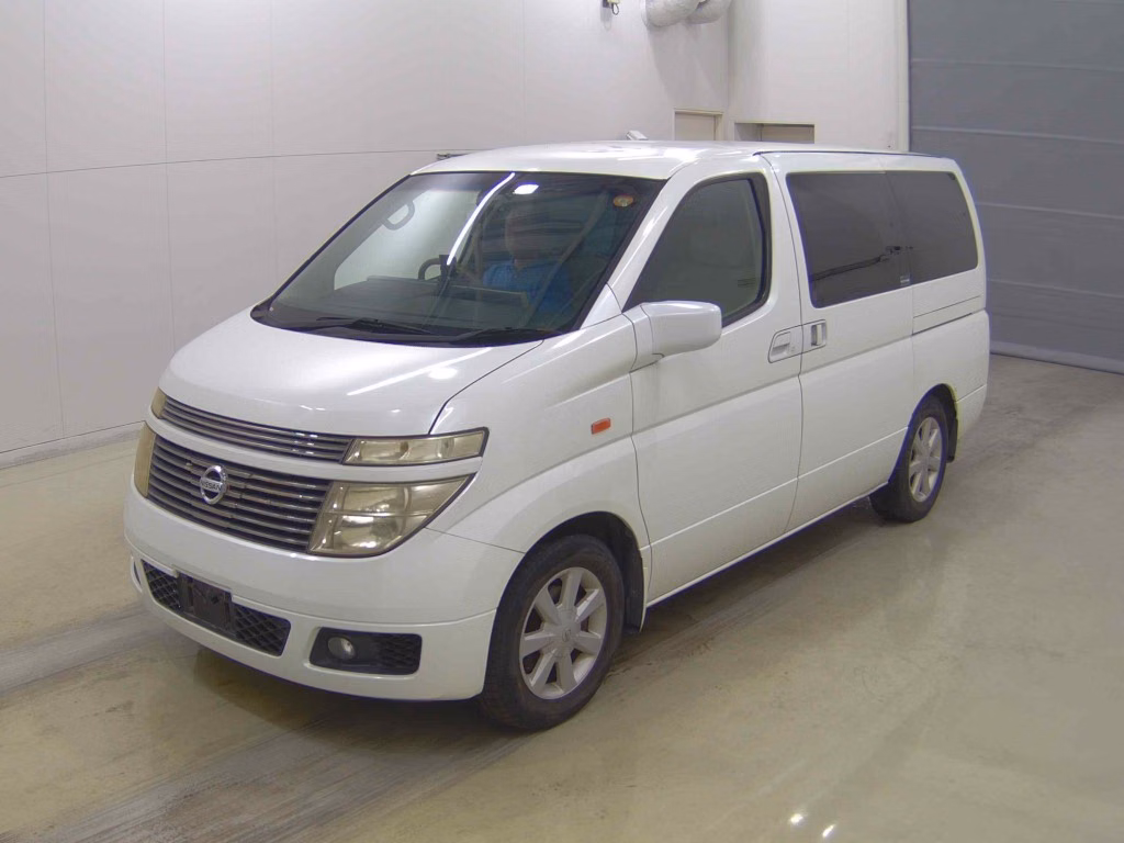 NISSAN ELGRAND