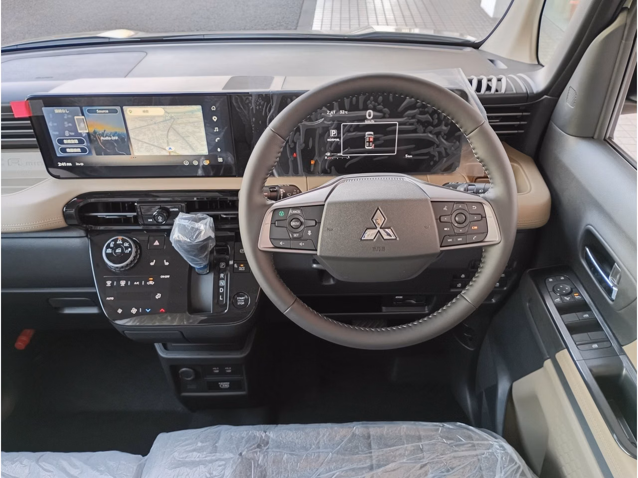 MITSUBISHI DELICA MINI