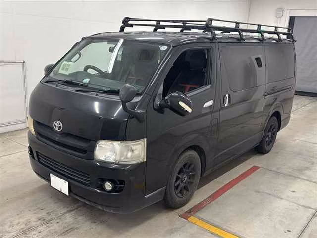 TOYOTA REGIUS ACE
