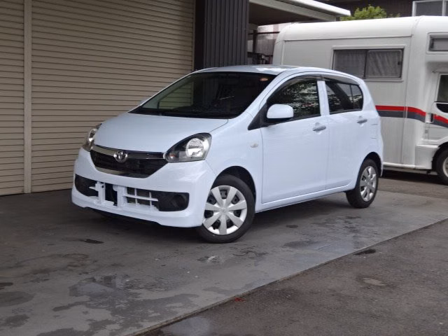 TOYOTA PIXIS EPOCH