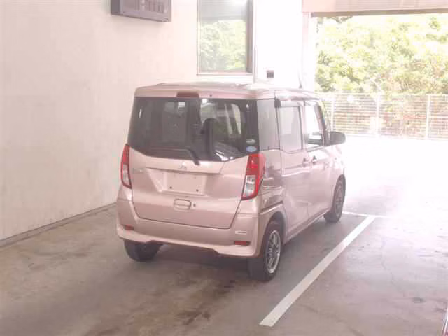 MITSUBISHI EK SPACE