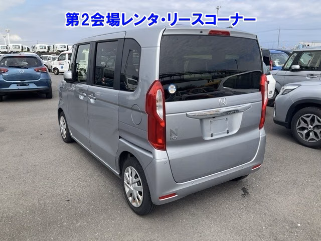 HONDA N-BOX