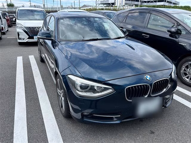 BMW 1-SERIES