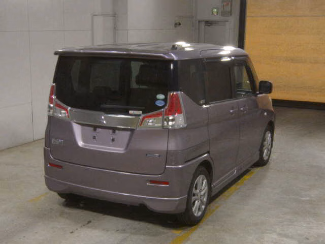 MITSUBISHI DELICA D:2