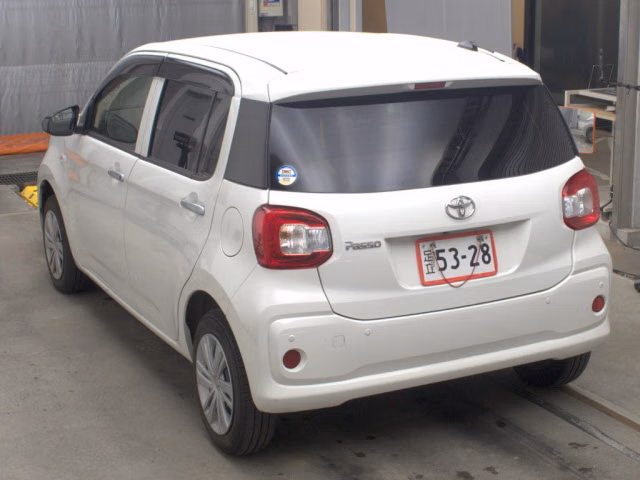 TOYOTA PASSO
