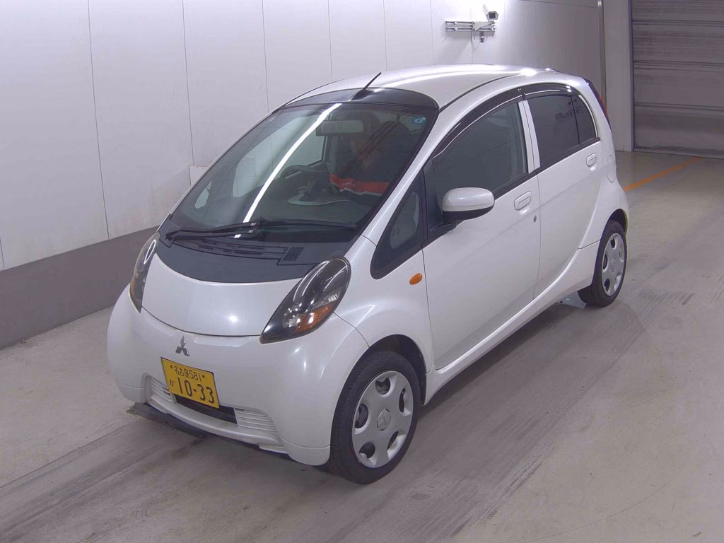 MITSUBISHI I