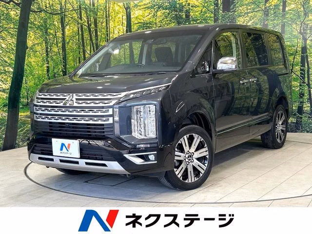 Mitsubishi Delica D:5