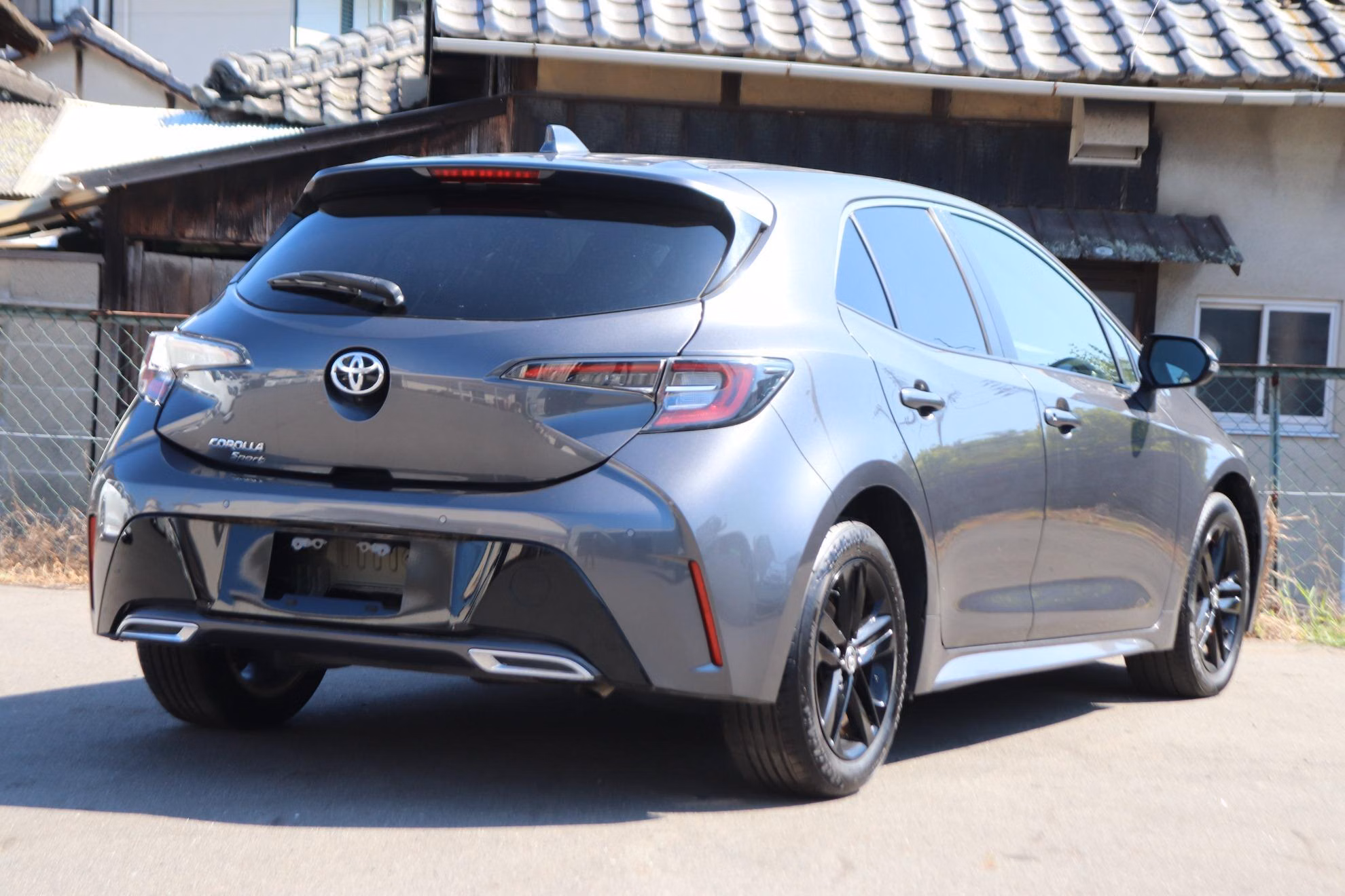TOYOTA COROLLA