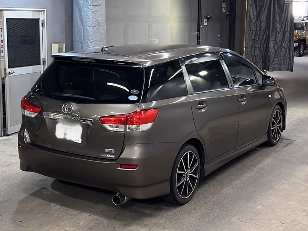TOYOTA WISH