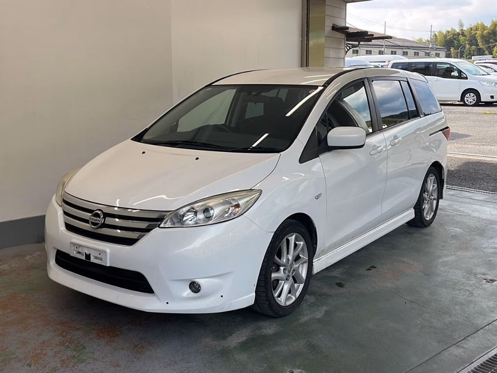 NISSAN LAFESTA