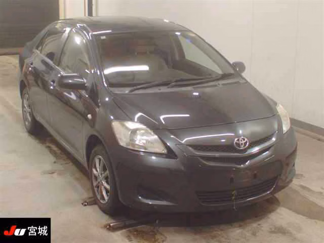 TOYOTA BELTA