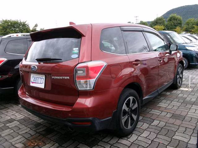 SUBARU FORESTER