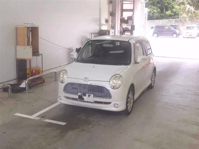 DAIHATSU MIRA GINO
