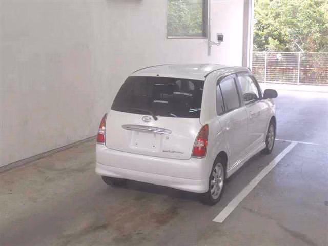 DAIHATSU MIRA GINO