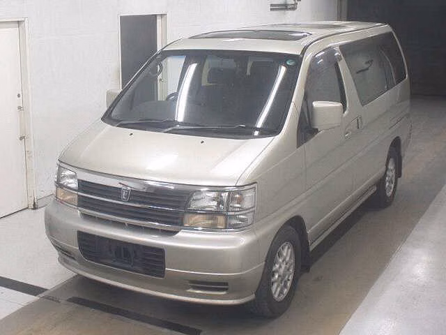 NISSAN ELGRAND