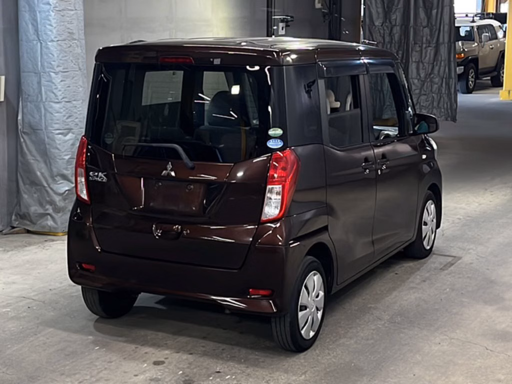MITSUBISHI EK SPACE
