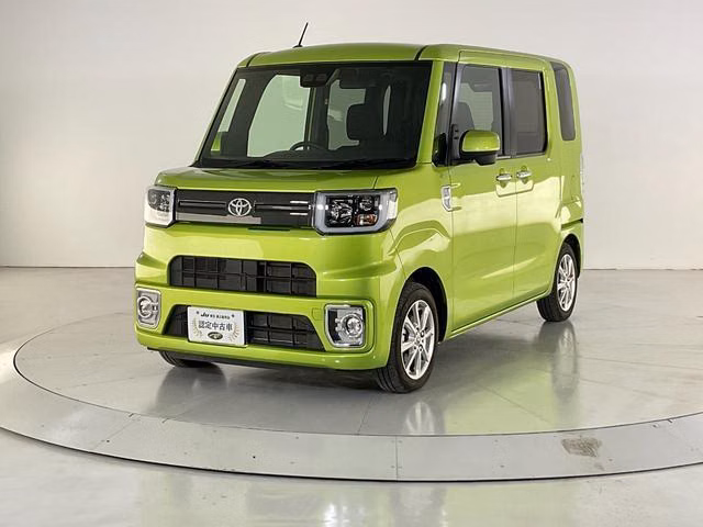 TOYOTA PIXIS MEGA