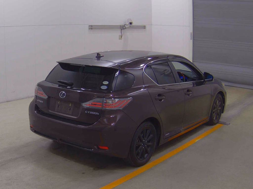 LEXUS CT200H