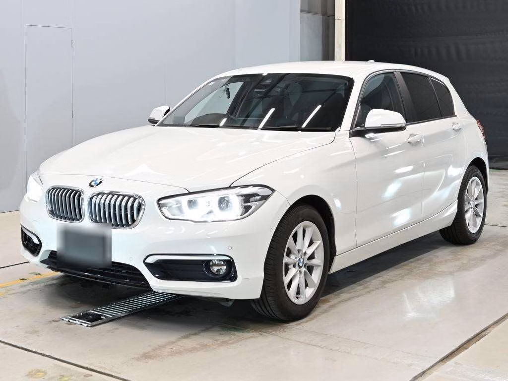 BMW 1-SERIES