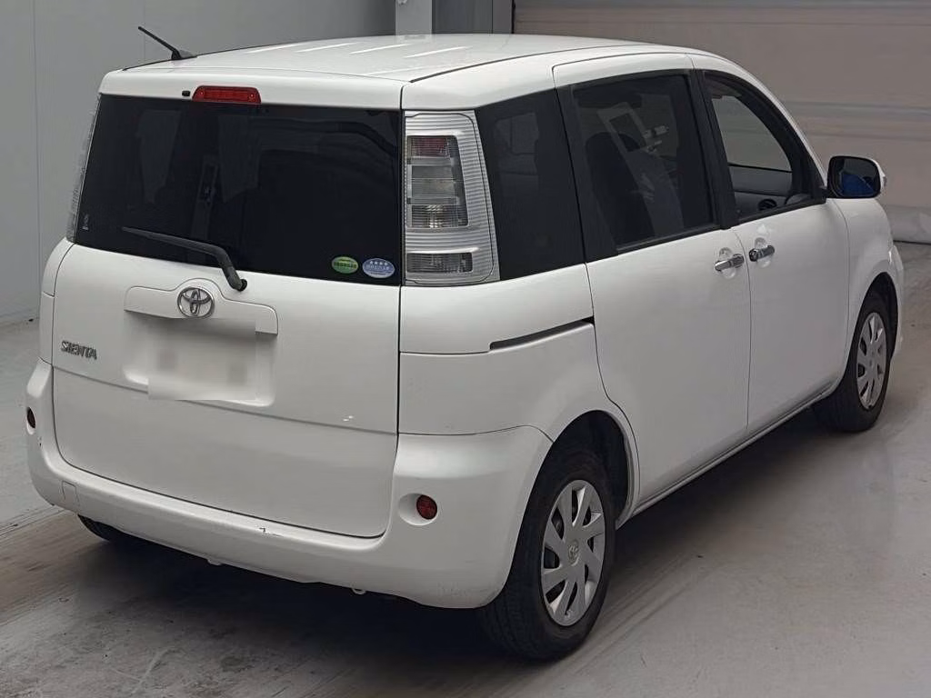 TOYOTA SIENTA